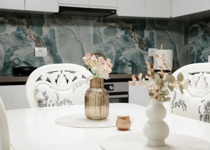 Apartament Living By Erle 2 New Baazar Tirana