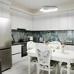Living By Erle 2 New Baazar Apartamento *