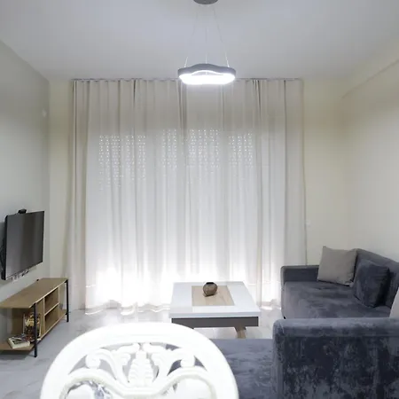 Living By Erle 2 New Baazar Apartamento